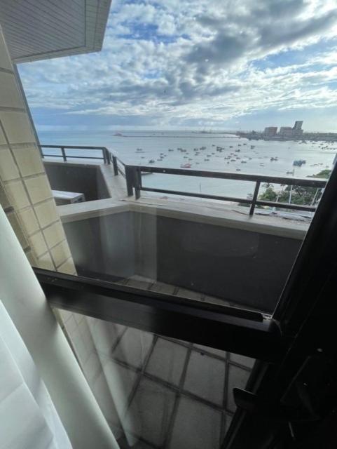 952B Golden Fortaleza Frente Mar Luaran gambar
